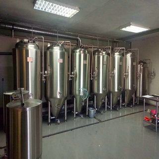 啤酒发酵设备-山东豪鲁好博（中国）厂家