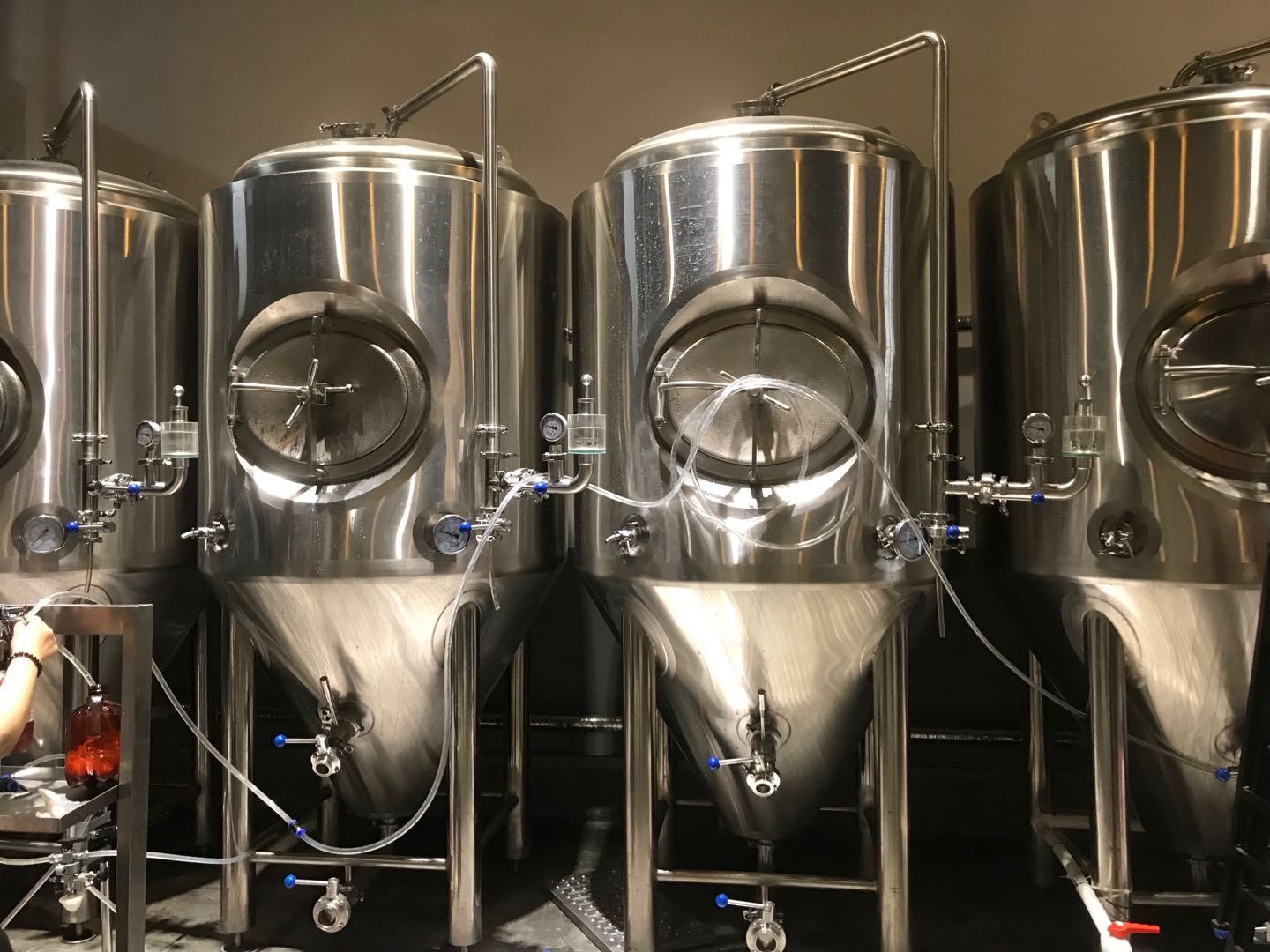 啤酒发酵设备 啤酒发酵设备