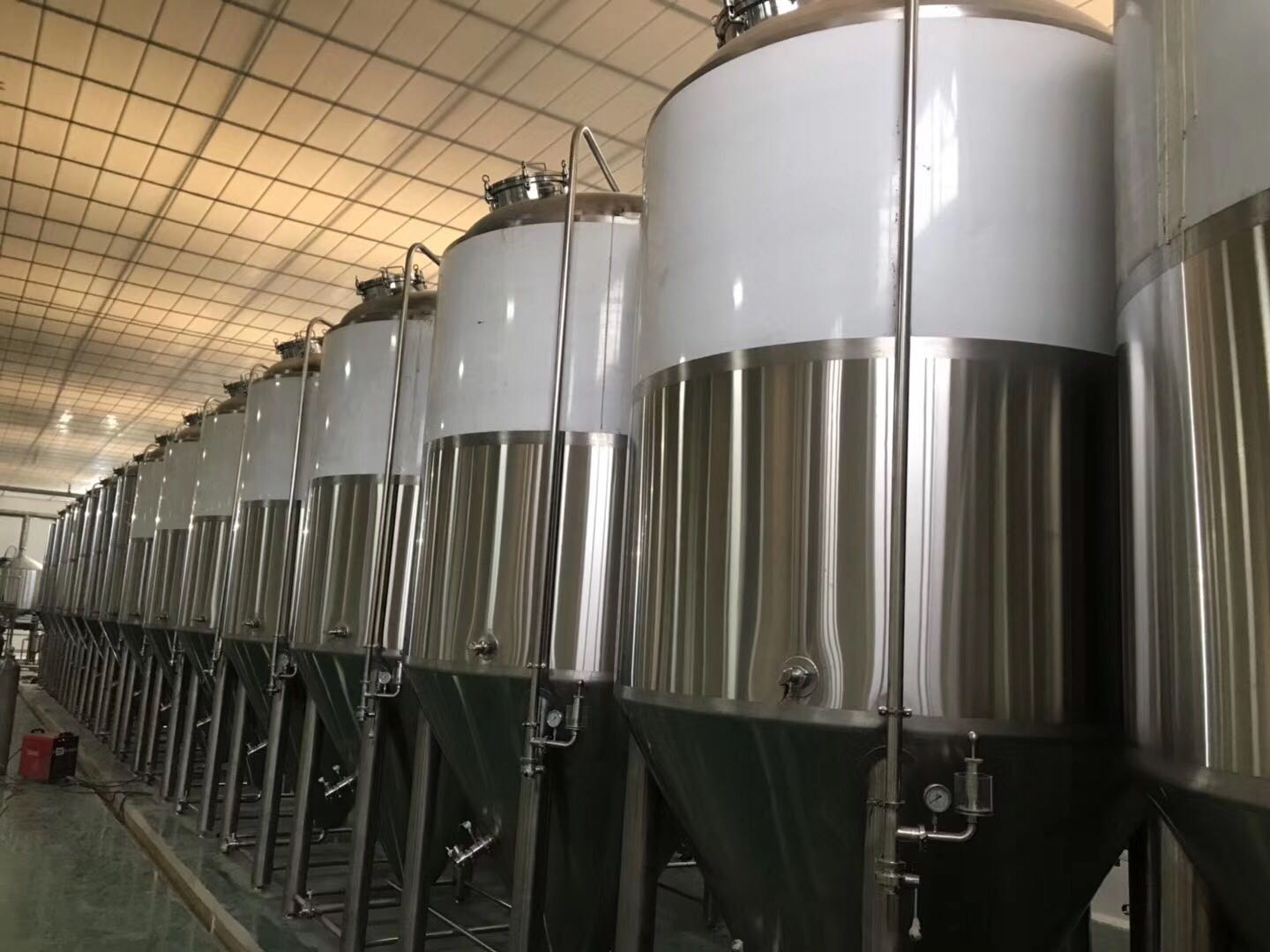 大型好博（中国）发酵罐