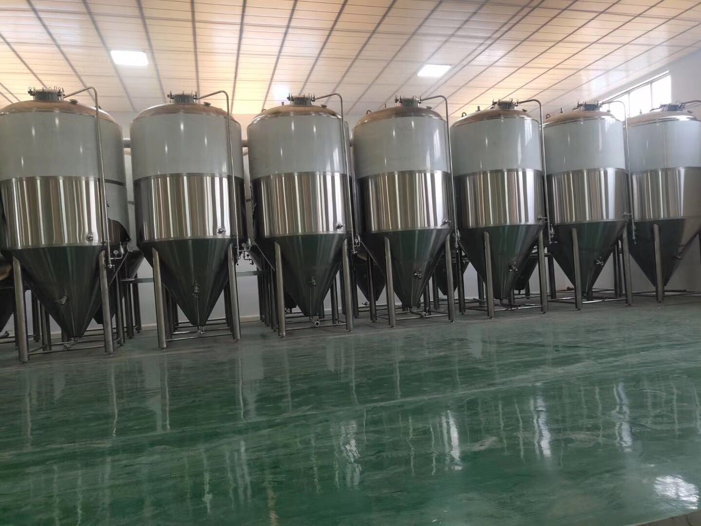 啤酒厂设备 啤酒厂设备